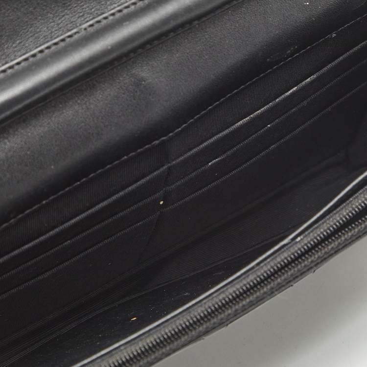 Pre Owned Chanel Black Quilted Patent Leather CC Wallet On Chain