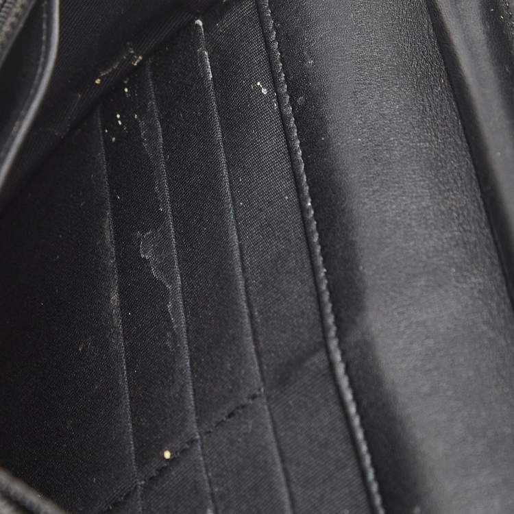 Pre Owned Chanel Black Quilted Patent Leather CC Wallet On Chain