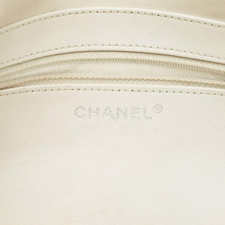 Pre Owned Chanel Off White Quilted Leather Braided Flap Bag