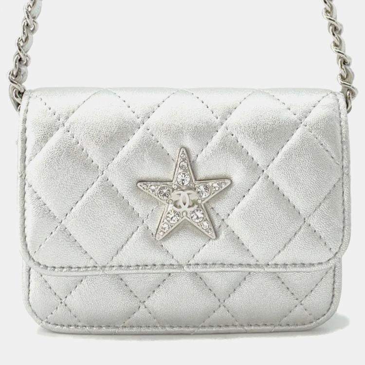 Pre Owned Chanel Matelasse Star Motif Silver Lambskin Chain Card Case