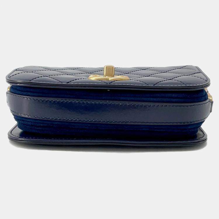 Pre Owned Chanel Matelasse Blue Calf Leather Full Flap Shoulder Bag 