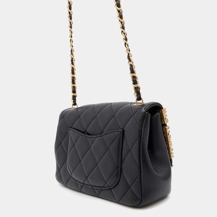 Pre Owned Chanel Matelasse Black Lambskin Chain Shoulder Bag 