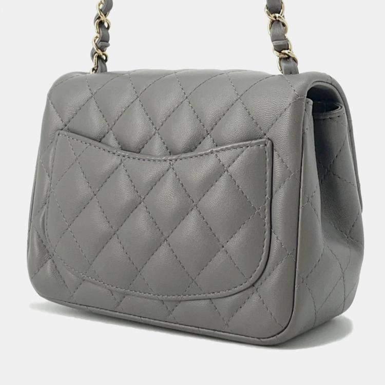 Pre Owned Chanel Gray Lambskin Mini Matelasse Chain Shoulder Bag  