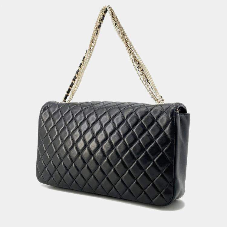 Pre Owned Chanel Matelasse Pearl CC Black Lambskin Logo Shoulder Bag 