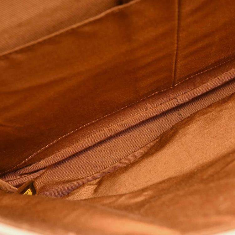 Pre Owned Chanel 2.55 Double Flap Beige Lambskin Shoulder Bag