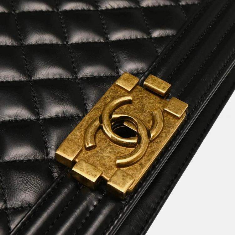 Pre Owned Chanel Boy Medium Black Calfskin Shoulder Bag