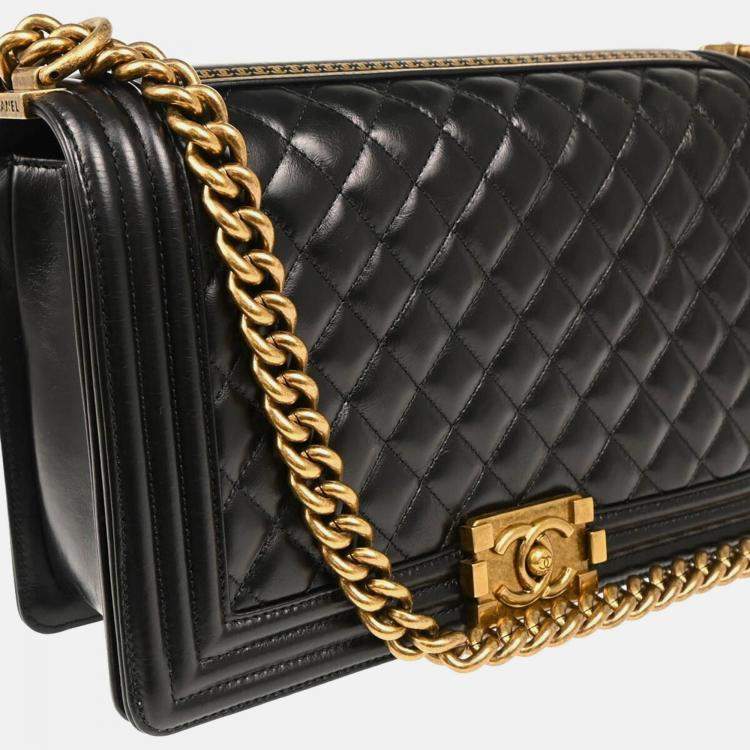 Pre Owned Chanel Boy Medium Black Calfskin Shoulder Bag