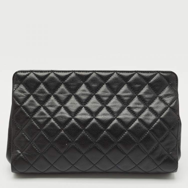 مملوكة مسبقًا Chanel Black Quilted Caviar Leather CC Timeless Frame Clutch