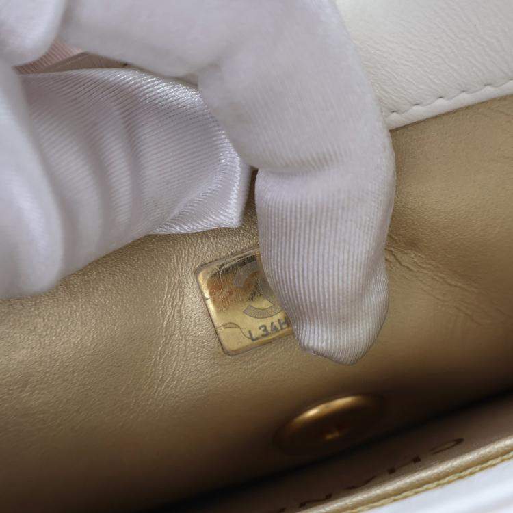 Pre Owned Chanel CC Crystal Logo Mini White Lambskin Shoulder Bag