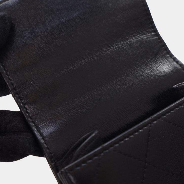 Pre Owned Chanel Chic Pearl Black Goatskin Clutch Bag