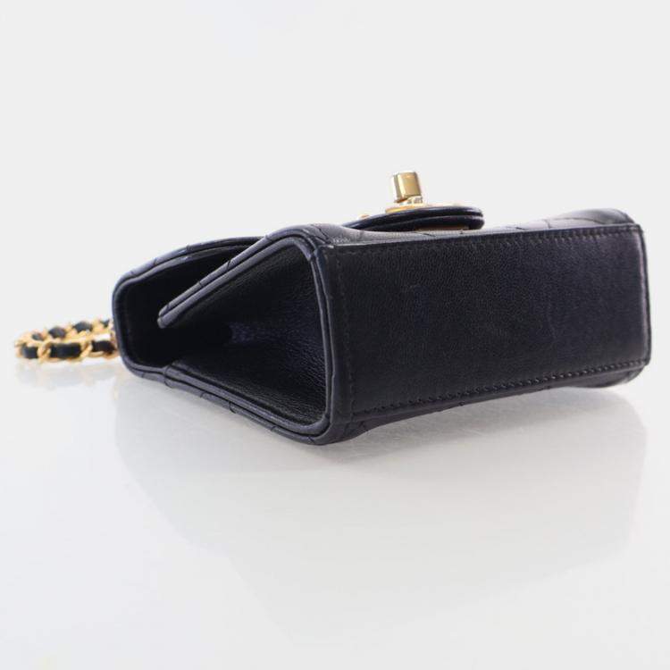 Pre Owned Chanel Chic Pearl Black Goatskin Clutch Bag