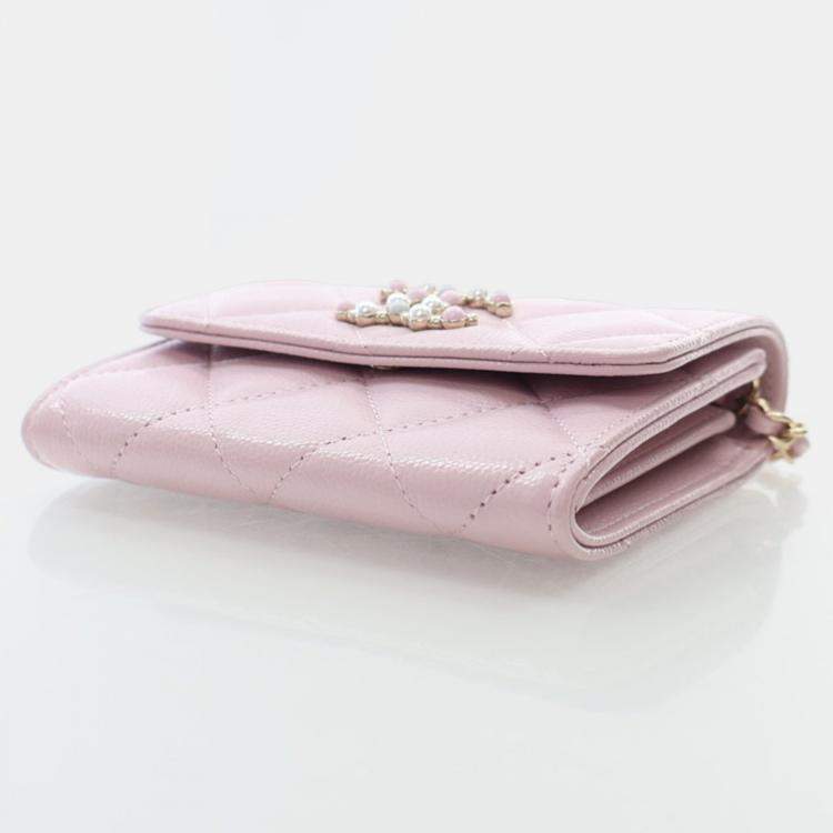 Pre Owned Chanel Coco Candy Pink Caviar Card Holder On Chain