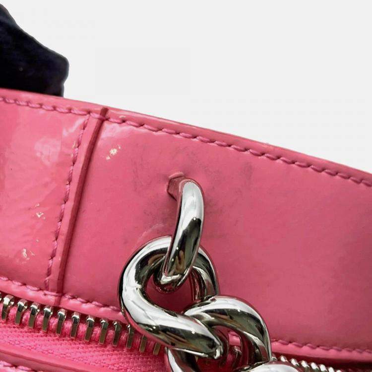 Pre Owned Chanel Round Pink Patent Leather Shoulder Bag