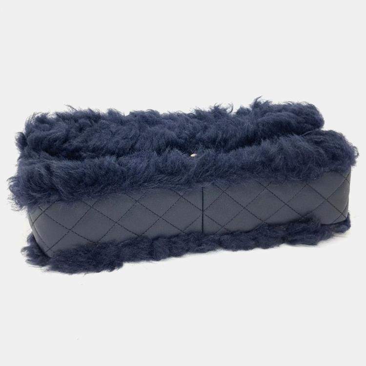 Pre Owned Chanel Navy Blue Fur shearling chain shoulder bag