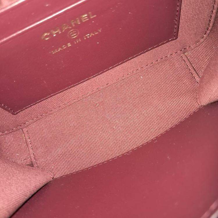 Pre Owned Chanel Burgundy Leather Caviar Camera Crossbody Bag