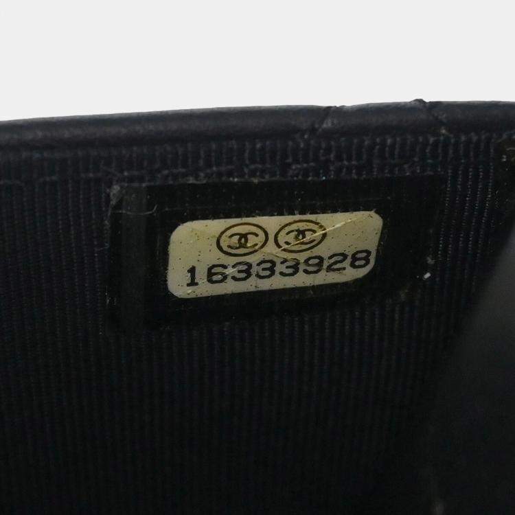 Pre Owned Chanel Classic Black Lambskin Chevron Wallet On Chain