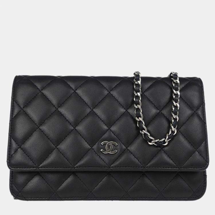 Pre Owned Chanel Classic Black Lambskin Chevron Wallet On Chain