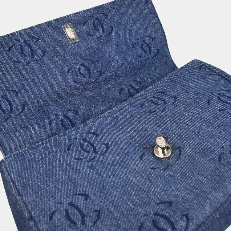 Pre Owned Chanel CC Blue Denim Shoulder Bag