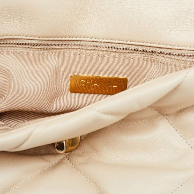 Pre Owned Chanel Cream Quilted Leather Small 19 Flap Bag