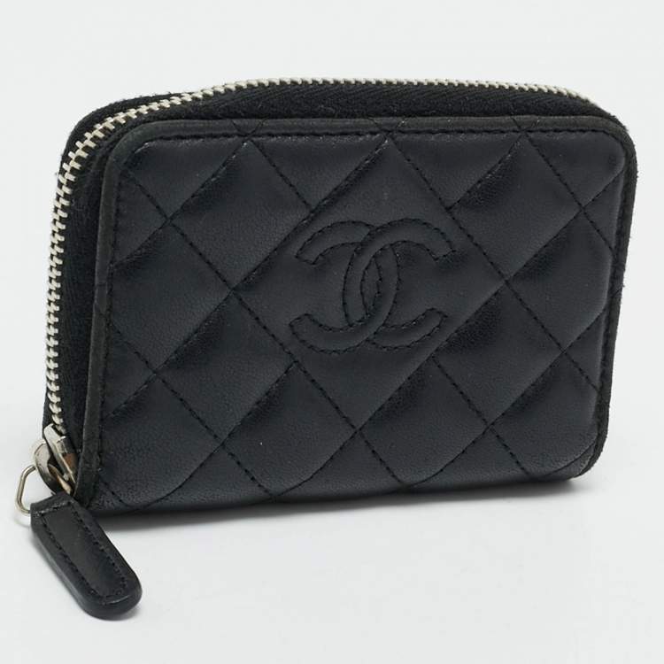 Pre Owned Chanel Black Quilted Leather Zipped Coin Purse