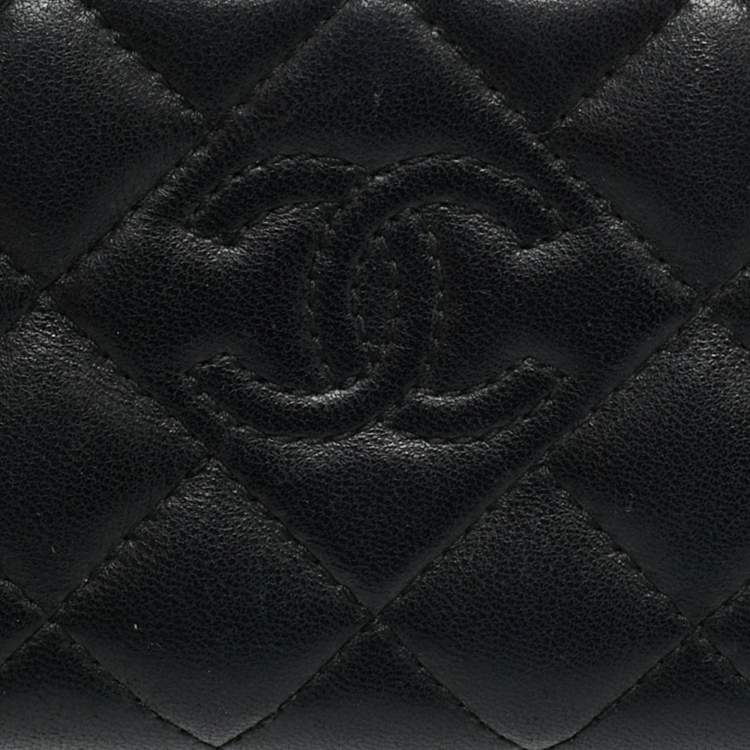 Pre Owned Chanel Black Quilted Leather Zipped Coin Purse
