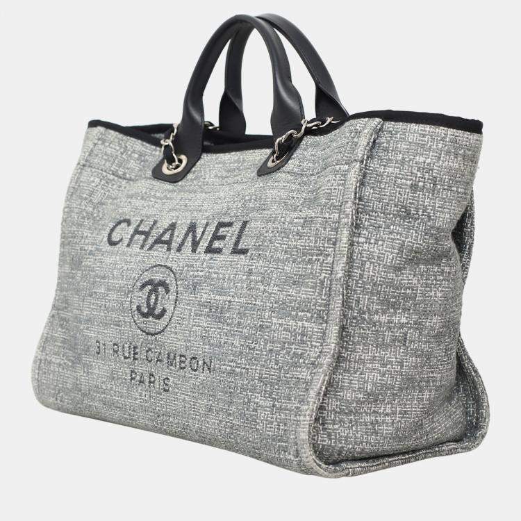 Pre Owned Chanel Medium Deauville Bag