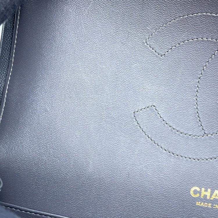 Pre Owned Chanel Jumbo Classic Double Flap Grey Caviar Leather Chain Shoulder Bag