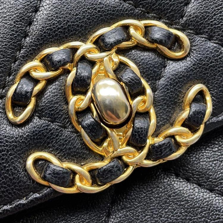 Pre Owned Chanel 19 Black Leather Waist Bag 