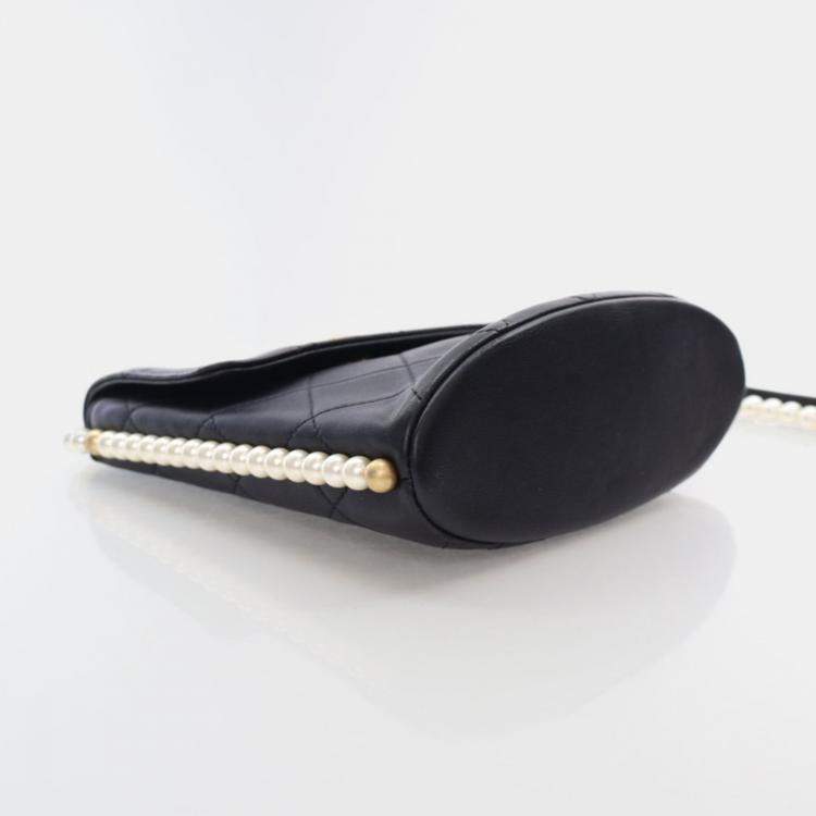 Pre Owned Chanel About Pearls Black Calfskin Hobo Bag