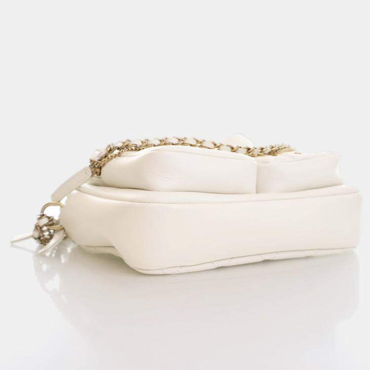 Pre Owned Chanel Camera White Calfskin Shoulder Bag