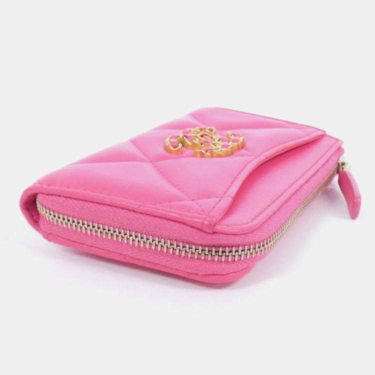 Pre Owned Chanel 19 Line Business Card Holder Case