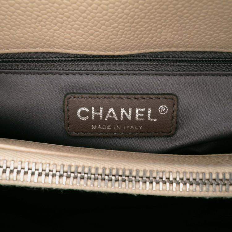 Pre Owned Chanel Beige Caviar Grand Shopping Tote