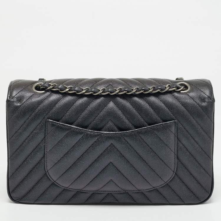 Pre Owned Chanel Black Chevron Caviar Leather Medium Classic Double Flap Bag