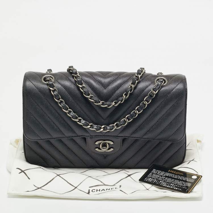 Pre Owned Chanel Black Chevron Caviar Leather Medium Classic Double Flap Bag