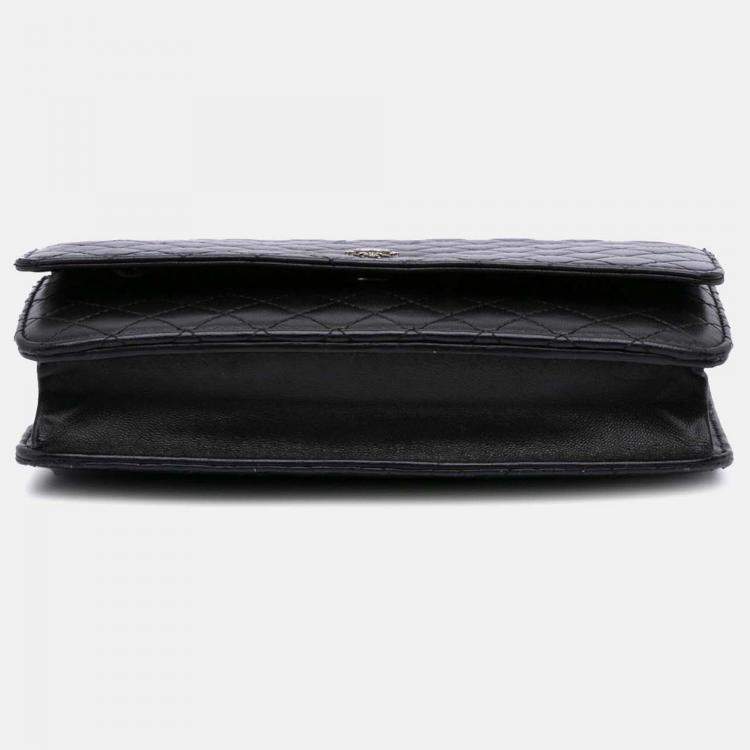 Pre Owned Chanel Black CC Quilted Lambskin Wallet On Chain
