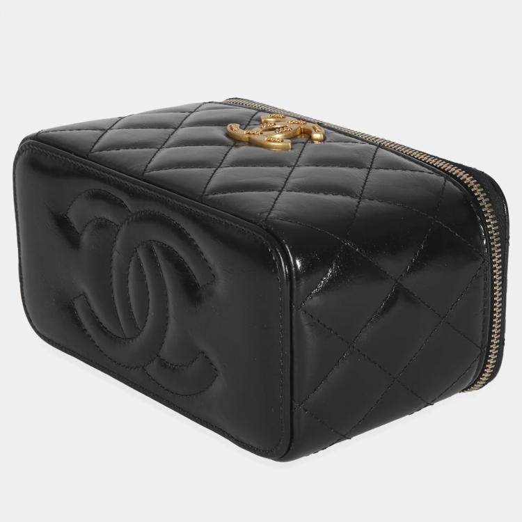 Pre Owned Chanel Black Quilted Calfskin Chain CC Vanity
