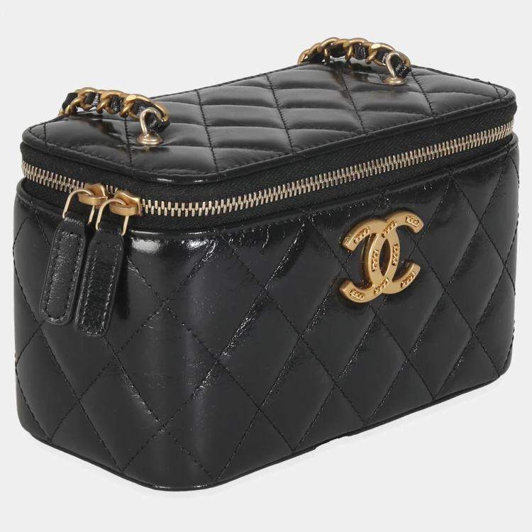 Pre Owned Chanel Black Quilted Calfskin Chain CC Vanity