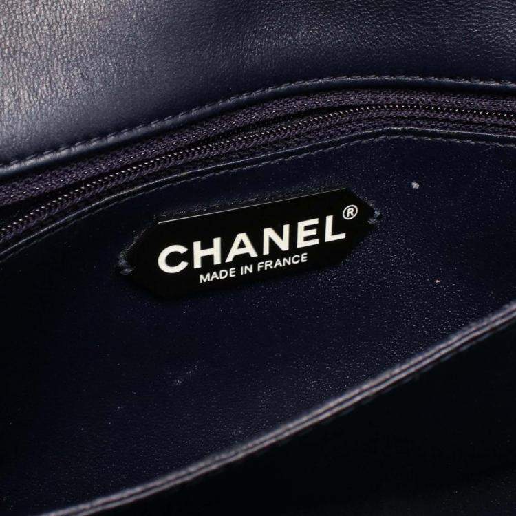Pre Owned Chanel Navy Blue CC Quilted Lambskin Pushlock Single Flap