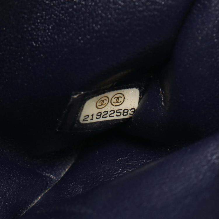 Pre Owned Chanel Navy Blue CC Quilted Lambskin Pushlock Single Flap