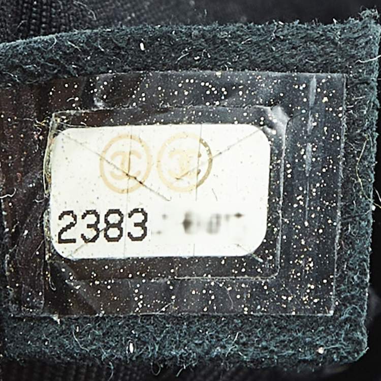 Pre Owned Chanel Black Quilted Caviar Leather Large Boy Flap Bag