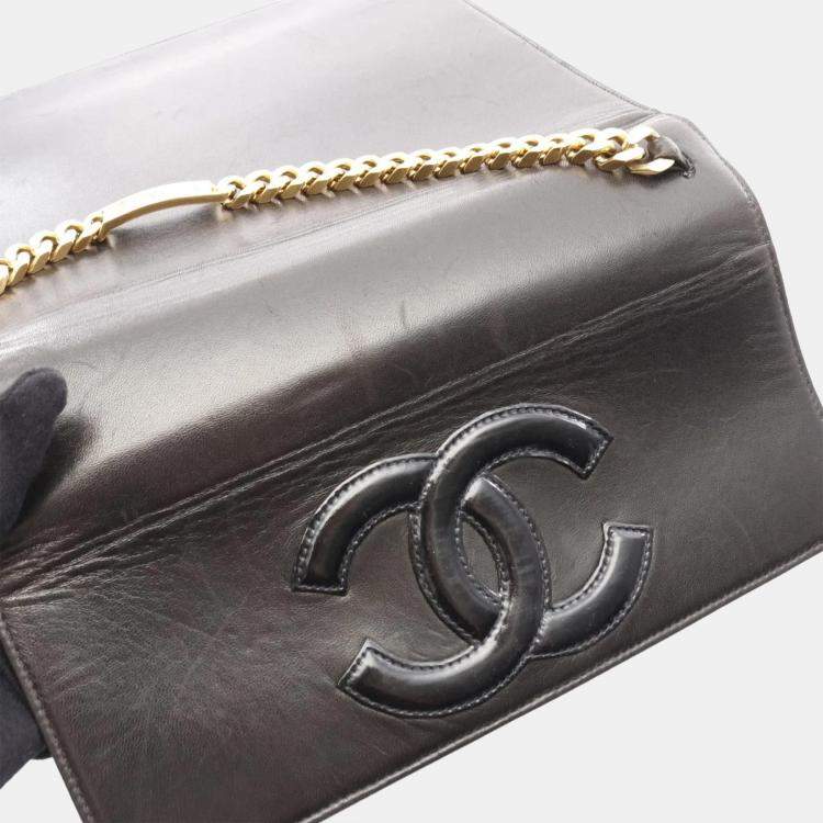 Pre Owned Chanel Black Lambskin Chain Shoulder Bag
