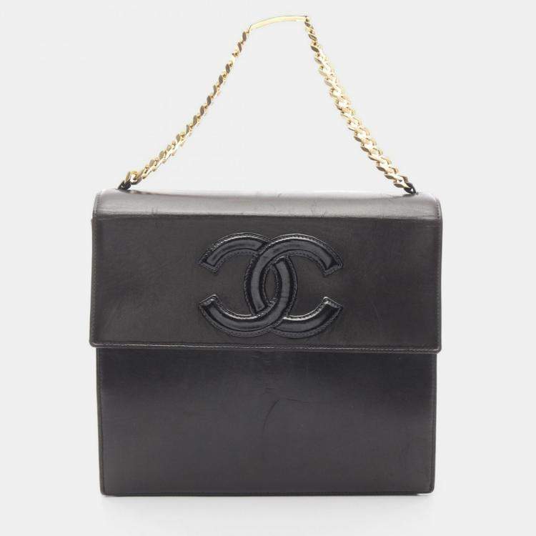Pre Owned Chanel Black Lambskin Chain Shoulder Bag