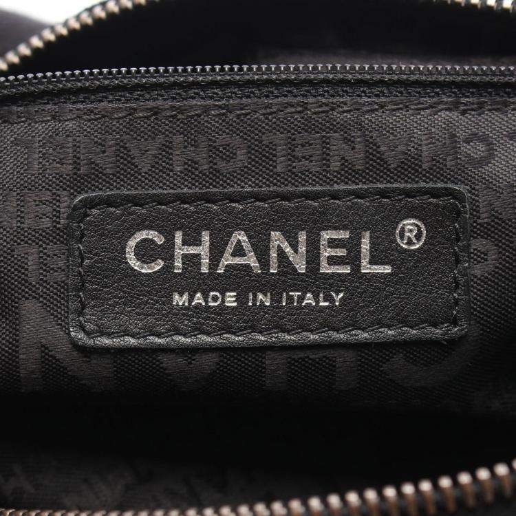 Pre Owned Chanel Black Fabric Printed Shoulder Bag