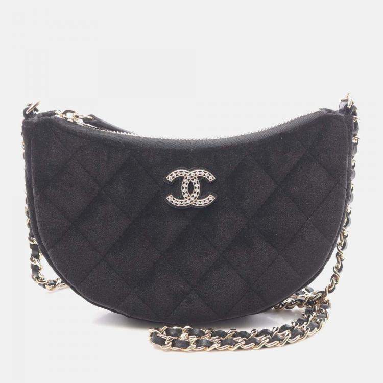 Pre Owned Chanel CC Black Fabric Hobo Bag