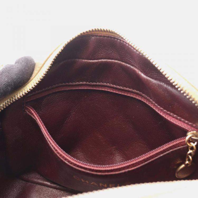 Pre Owned Chanel Diamond CC Quilted Lambskin Small Camera Case Bag 