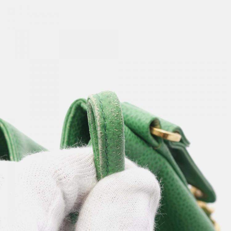 Pre Owned Chanel CC Green Caviar Leather Bucket Bag 