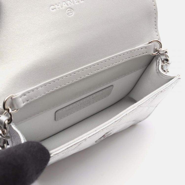 Pre Owned Chanel Crystal Quilted Star Metallic Lambskin Chain Belt Bag