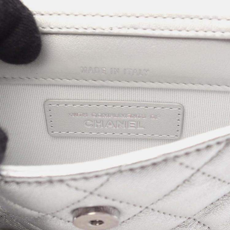 Pre Owned Chanel Crystal Quilted Star Metallic Lambskin Chain Belt Bag