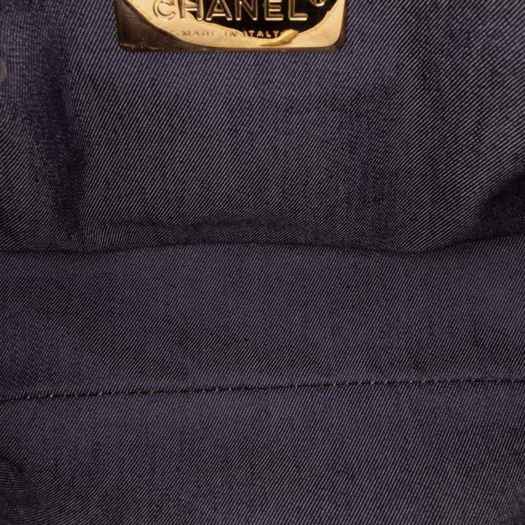 Pre Owned Chanel White Lambskin CC Mania Flap Bag