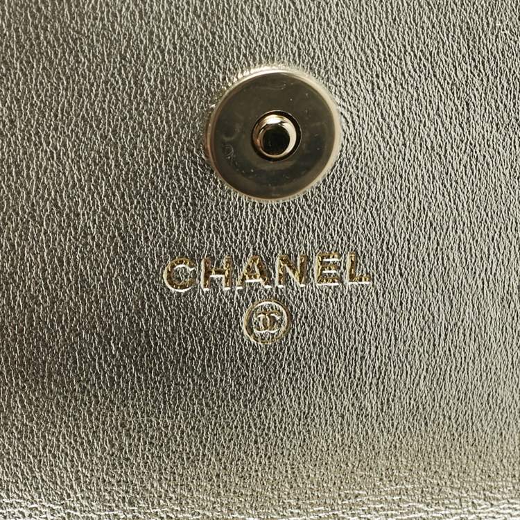 Pre Owned Chanel Metallic Pink Quilted Leather CC Flap Chain Belt Bag 